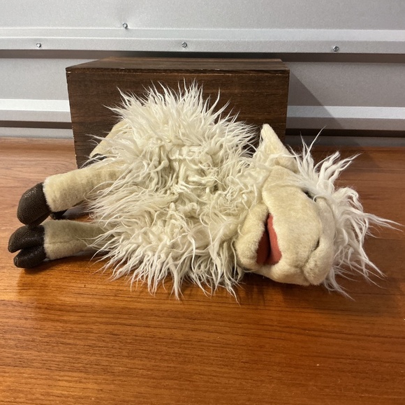 Folkmanis Hand Puppets Lot Of 5 Panda Red Fox Grunting Pig  Baby Sloth Sheep - Picture 2 of 14